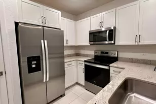 166 SE 5th Ct, Deerfield Beach, FL 33441 - Photo 6