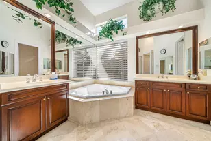7 Island Dr, Boynton Beach, FL 33436 - Photo 24