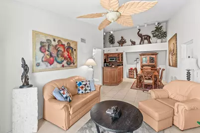 320 Villa Circle, Boynton Beach, FL 33435 - Photo 8