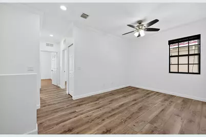 10384 Wellington Parc Drive, Wellington, FL 33449 - Photo 26