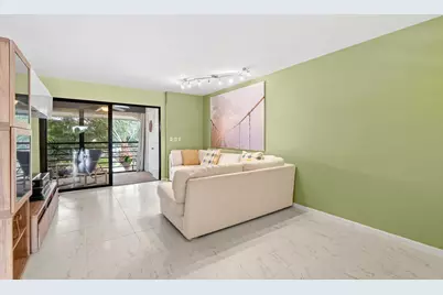 5380 Cedar Lake Drive, Unit #302, Boynton Beach, FL 33437 - Photo 8