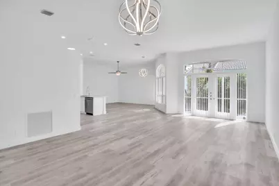 23425 Torre Circle, Boca Raton, FL 33433 - Photo 12