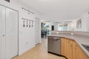 1202 Villa Cir, Boynton Beach, FL 33435 - Photo 24