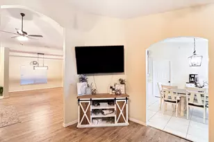 9134 Oviedo St, Sebring, FL 33872 - Photo 6