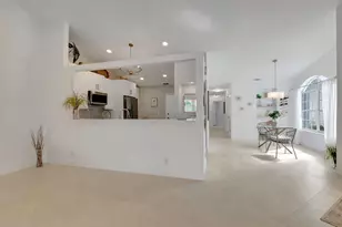 15465 Lake Magnolia Pl, Delray Beach, FL 33484 - Photo 10