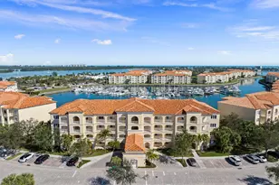 13 Harbour Isle Dr W, Fort Pierce, FL 34949 - Photo 18