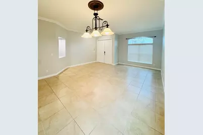 1807 Berkshire Circle SW, Vero Beach, FL 32968 - Photo 2