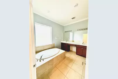 1807 Berkshire Circle SW, Vero Beach, FL 32968 - Photo 14