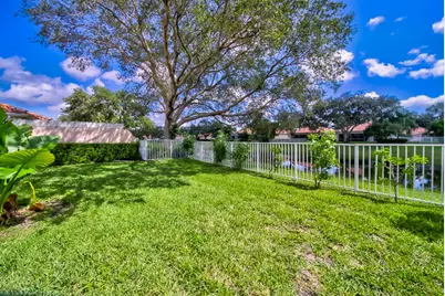 2708 Livingston Lane, West Palm Beach, FL 33411 - Photo 22