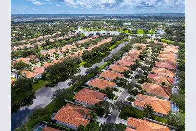 2708 Livingston Lane, West Palm Beach, FL 33411 - Photo 28