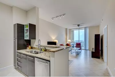 550 Okeechobee Boulevard, Unit #Lph-12, West Palm Beach, FL 33401 - Photo 10