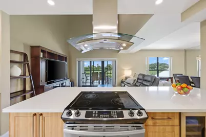 800 Greensward Court, Unit #203-I, Delray Beach, FL 33445 - Photo 6