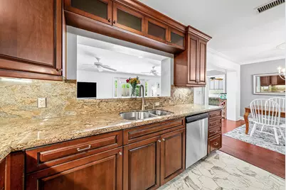 777 Lagoon Drive, North Palm Beach, FL 33408 - Photo 14