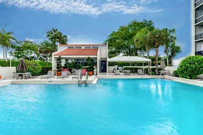 3050 Presidential Way, Unit #305, West Palm Beach, FL 33401 - Photo 20