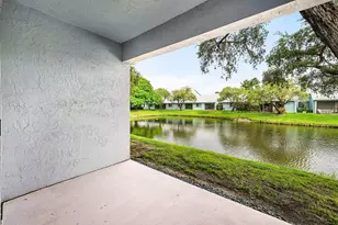 3911 Island Club Cir W, Lake Worth, FL 33462 - Photo 20