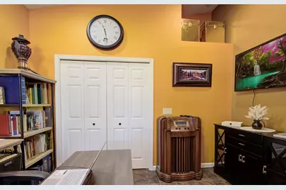 10112 SW Oak Tree Circle, Port Saint Lucie, FL 34987 - Photo 16