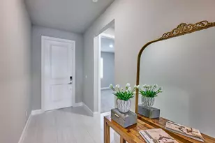 8960 Dahlia Cir, Port Saint Lucie, FL 34986 - Photo 6