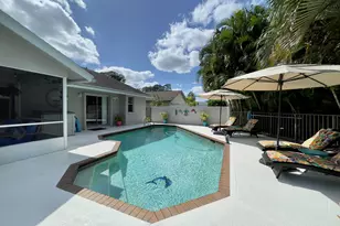 187 Parkwood Dr, Royal Palm Beach, FL 33411 - Photo 32