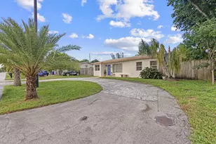 2630 NE 10th Ave, Pompano Beach, FL 33064 - Photo 12