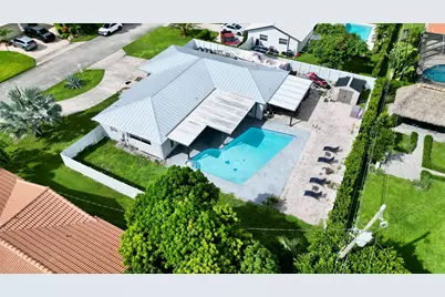 1861 Caribbean Road W, Lake Clarke Shores, FL 33406 - Photo 12