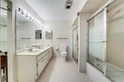 8421 Bonita Isle Drive, Lake Worth, FL 33467 - Photo 28