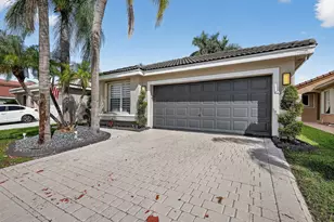 17431 SW 18th St, Miramar, FL 33029 - Photo 4