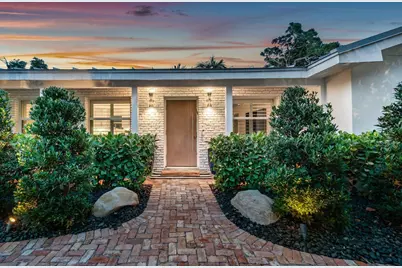 911 SW 27th Terrace, Boynton Beach, FL 33435 - Photo 4