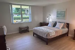 801 Lake Shore Dr, Lake Park, FL 33403 - Photo 10