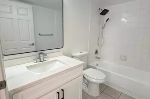5025 Wiles Rd, Coconut Creek, FL 33073 - Photo 10