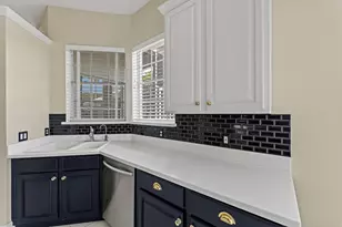 407 SW Fairway Landing, Port Saint Lucie, FL 34986 - Photo 10