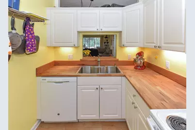 7922 SE Sugar Pines Way, Hobe Sound, FL 33455 - Photo 8