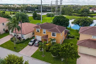6124 NW 40th St, Coral Springs, FL 33067 - Photo 2