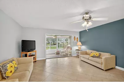 165 Amherst Lane, Lake Worth, FL 33467 - Photo 10