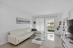 9915 Sandalfoot Blvd, Boca Raton, FL 33428 - Photo 2