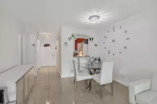 9915 Sandalfoot Blvd, Boca Raton, FL 33428 - Photo 6