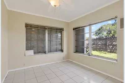 1190 NW 69th Avenue, Margate, FL 33063 - Photo 20