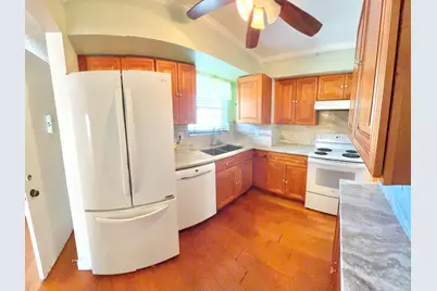 705 Lori Drive, Unit #204, Palm Springs, FL 33461 - Photo 6