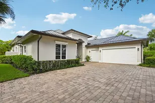 9936 SE Sandpine Ln, Hobe Sound, FL 33455 - Photo 2