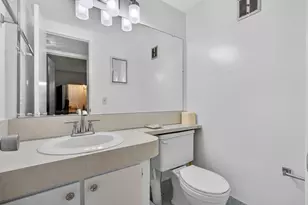 52 Norwich C, West Palm Beach, FL 33417 - Photo 12