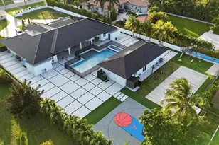 365 NW 132nd Ave, Miami, FL 33182 - Photo 4