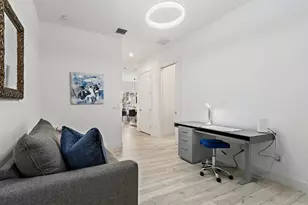 2908 Gin Berry Way, West Palm Beach, FL 33401 - Photo 32