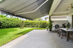 2908 Gin Berry Way, West Palm Beach, FL 33401 - Photo 46