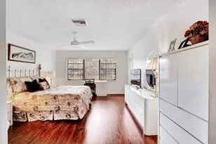 14 Westgate Ln, Boynton Beach, FL 33436 - Photo 16