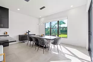 8258 Essex Country Clb Dr, Boca Raton, FL 33434 - Photo 30