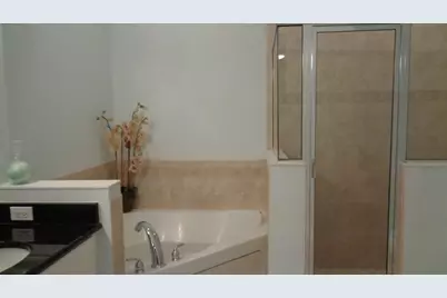 1825 Bridgepointe Circle, Unit #14, Vero Beach, FL 32967 - Photo 16