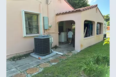 617 NE 8th Avenue, Boynton Beach, FL 33435 - Photo 6