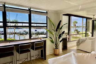 1648 Jupiter Cove Dr, Jupiter, FL 33469 - Photo 2