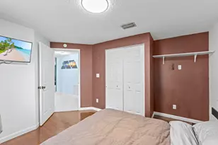 1403 Donwoods Ln, Royal Palm Beach, FL 33411 - Photo 8