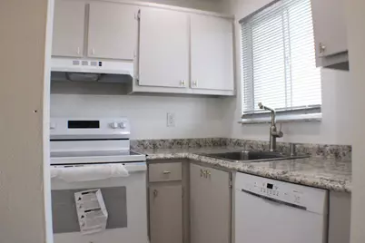 8130 Sunrise Lakes Boulevard, Unit #211, Sunrise, FL 33322 - Photo 16