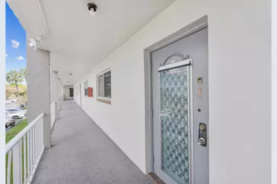 8130 Sunrise Lakes Boulevard, Unit #211, Sunrise, FL 33322 - Photo 4